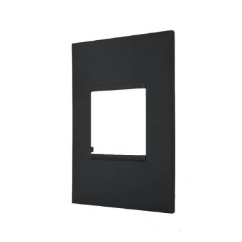 PLACA 2 POSTOS 4X2 PRETA - PLUS+